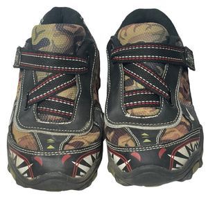 Boy's Champoin Sneaker Shoes Size 2.5